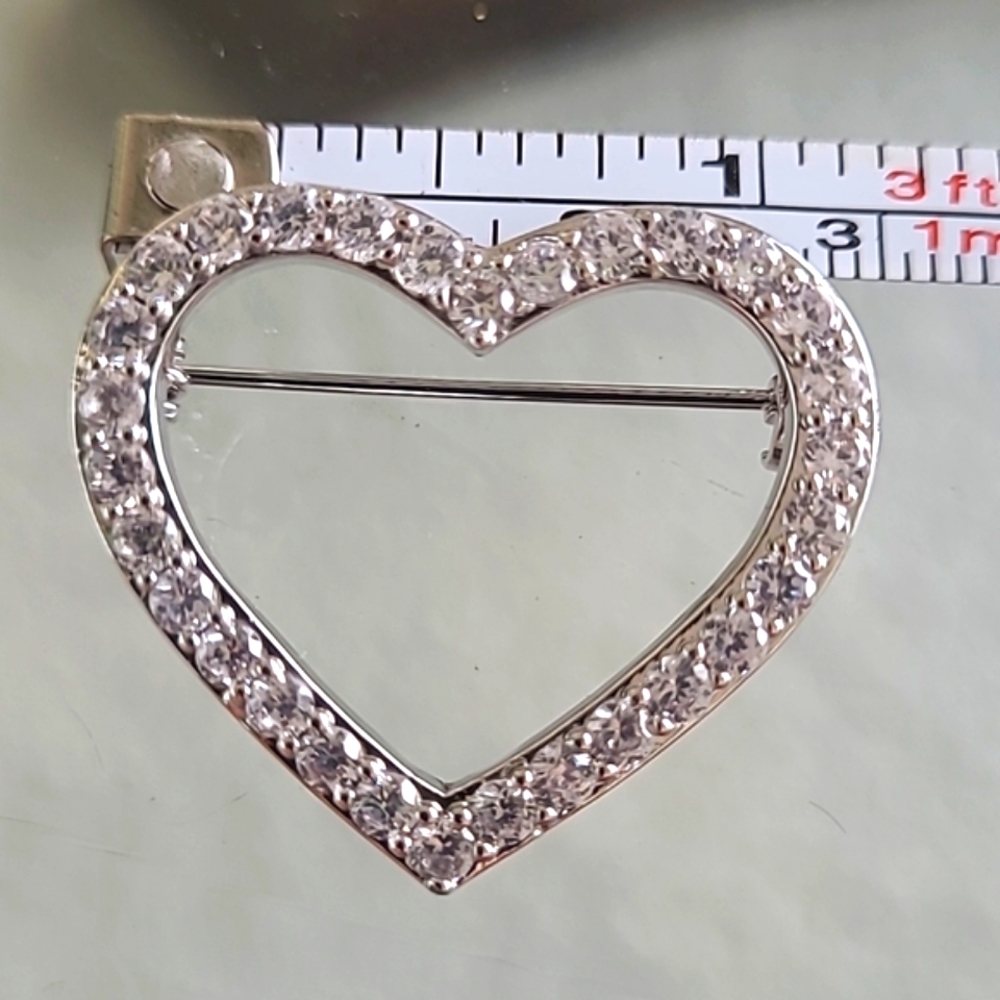 Heart pin / brooch Silver plated by Jimmy Choo 1 1/4" x 1"